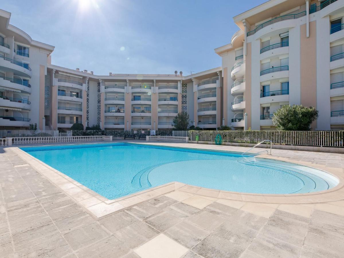Apartment L'Open-2 By Interhome Фрежус Екстер'єр фото